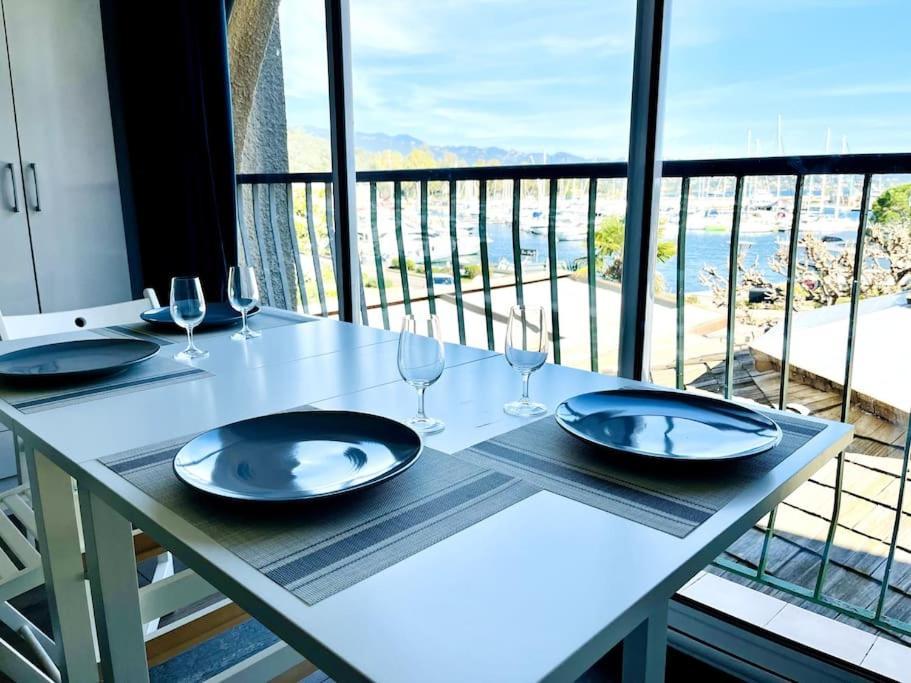 Appartement Sur Le Port Residence Marina Palmu Порто-Веккьо Экстерьер фото